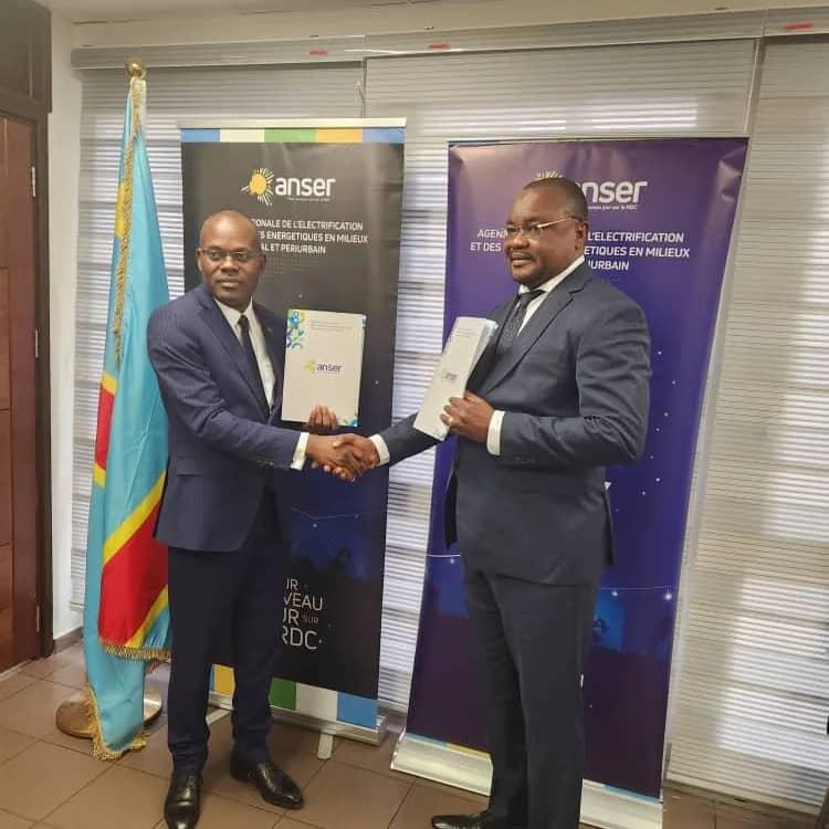 JUIN 2024 - SIGNATURE D’UN PROTOCOLE D’ACCORD DE COLLABORATION ENTRE L’ANSER ET L’ARC-EN-CIEL RDC POUR LA MISE EN ŒUVRE DE LA CONSTRUCTION D’UNE CENTRALE HYDROELECTRIQUE SUR LA CHUTE DE MBOMBO
